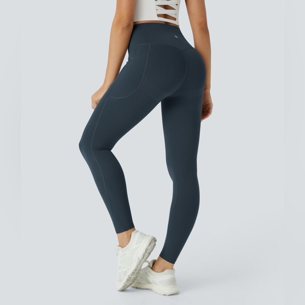 SoCinched Butt Lifting Tummy Control Side Pocket Shaping UltraSculpt Leggings7/8